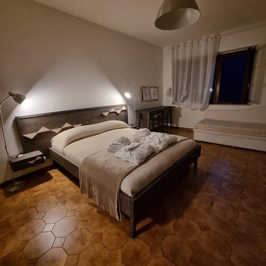 Sa Stiddiosa Guesthouse Gadoni Extérieur photo